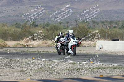 media/Nov-01-2025-CVMA (Sat) [[fc0f7531b8]]/Race 7-Formula Twins-Formula 40 UL/